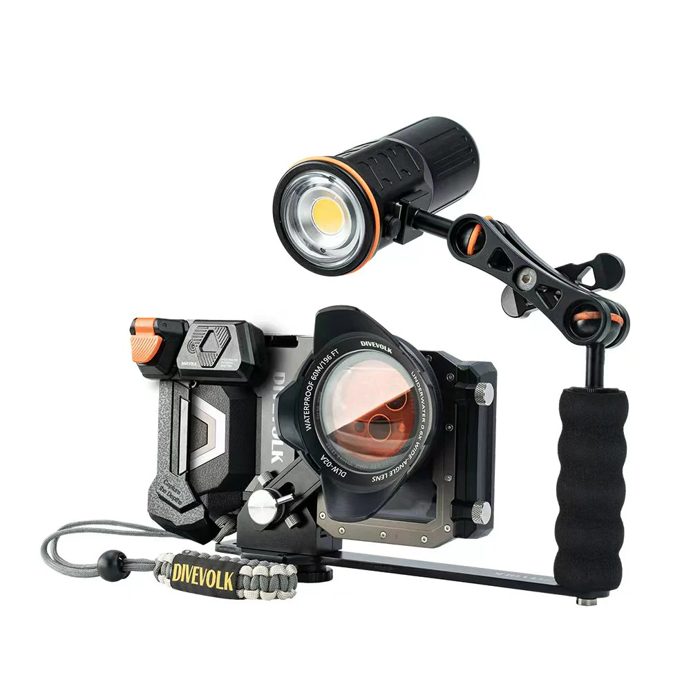 DIVEVOLK SeaTouch 4 MAX PLUS  Underwater Housing Creator Kit /  including 2000 or 5600lm Lumen dive light and single handle tray, dive housing, waterproof phone case - Image 11
