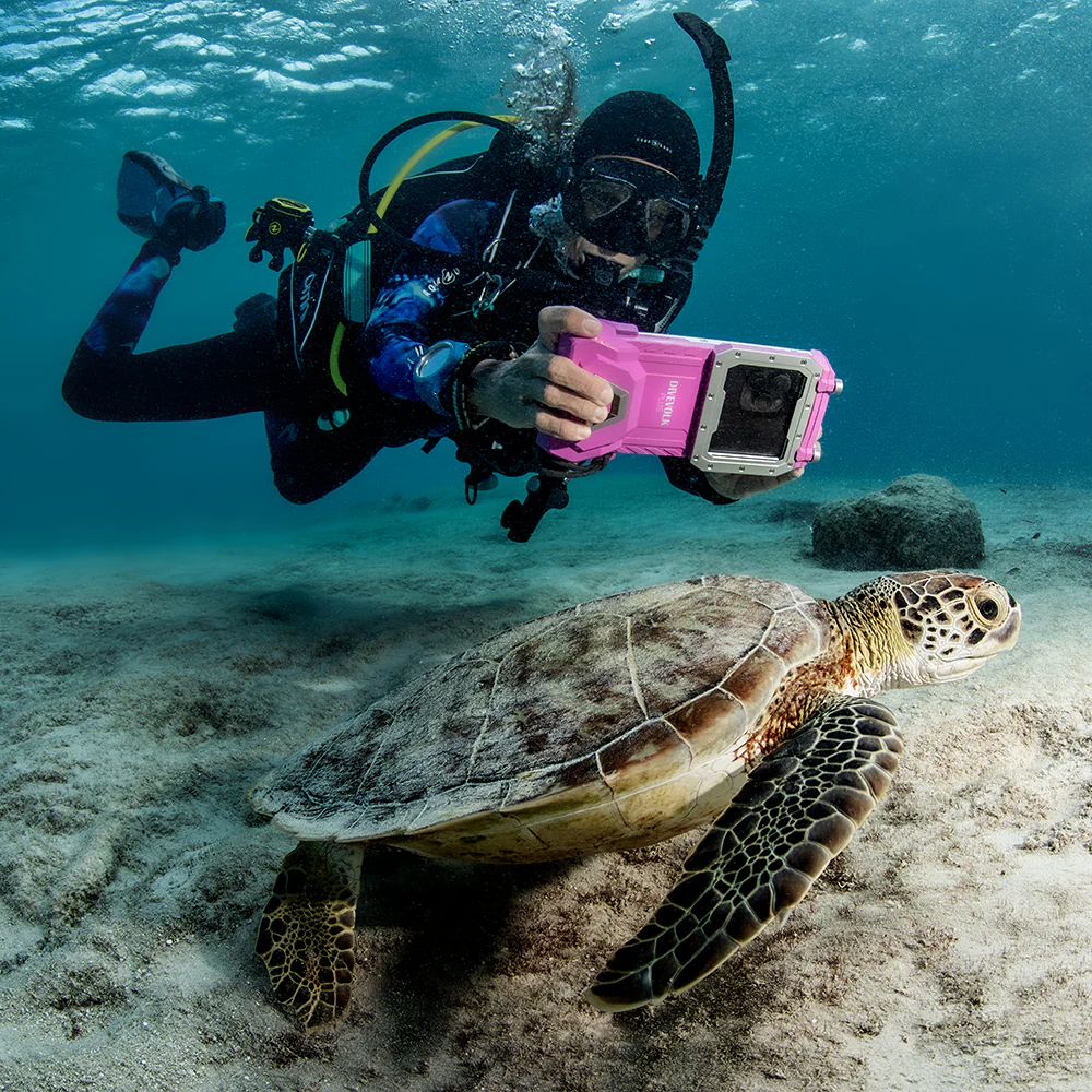 DIVEVOLK SeaTouch 4 MAX PLUS Underwater Housing Dreamy Pink compatible to  iPhone and Android, Dive Housing, Waterproof Phone Case - Image 5