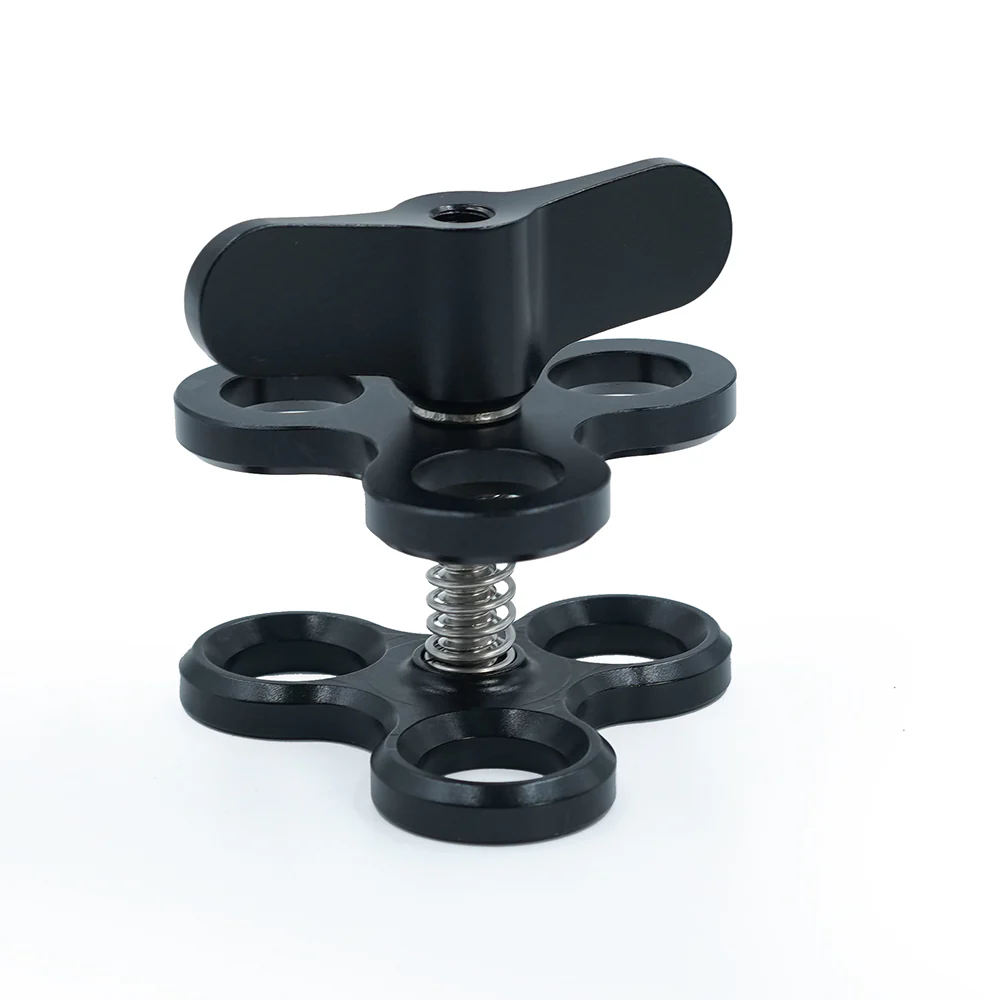 Triple Ball Joint Clamp | Universal underwater photography accessory to elevate creativity - Image 3