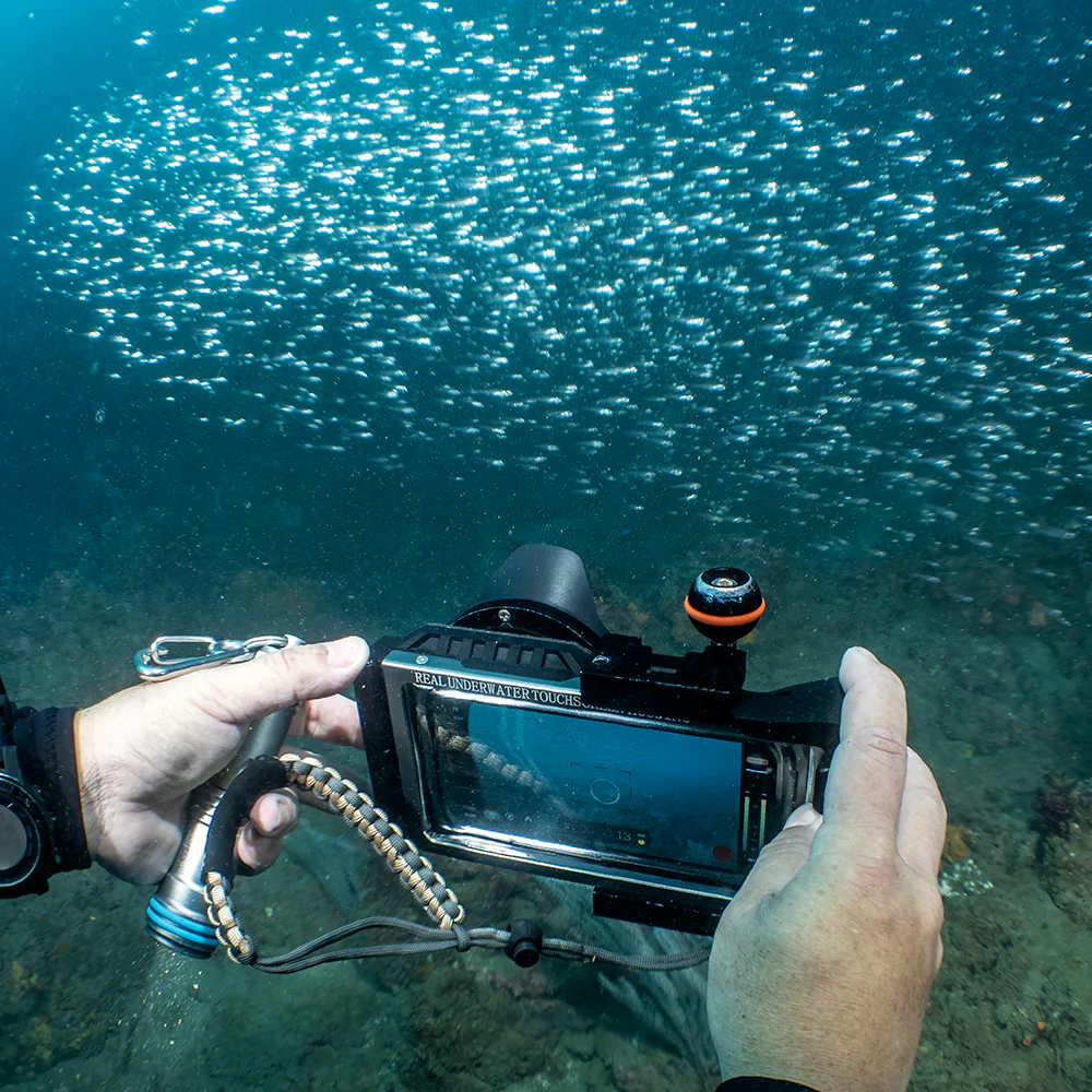Underwater Wide-angle Conversion Lens X0.6  for DIVEVOLK Housing and Compact Camera Houisng - Image 12